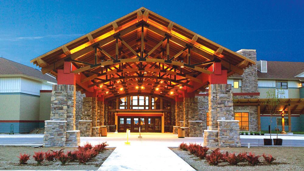 Kewadin St. Ignace Hotel Evergreen Shores Exteriör bild